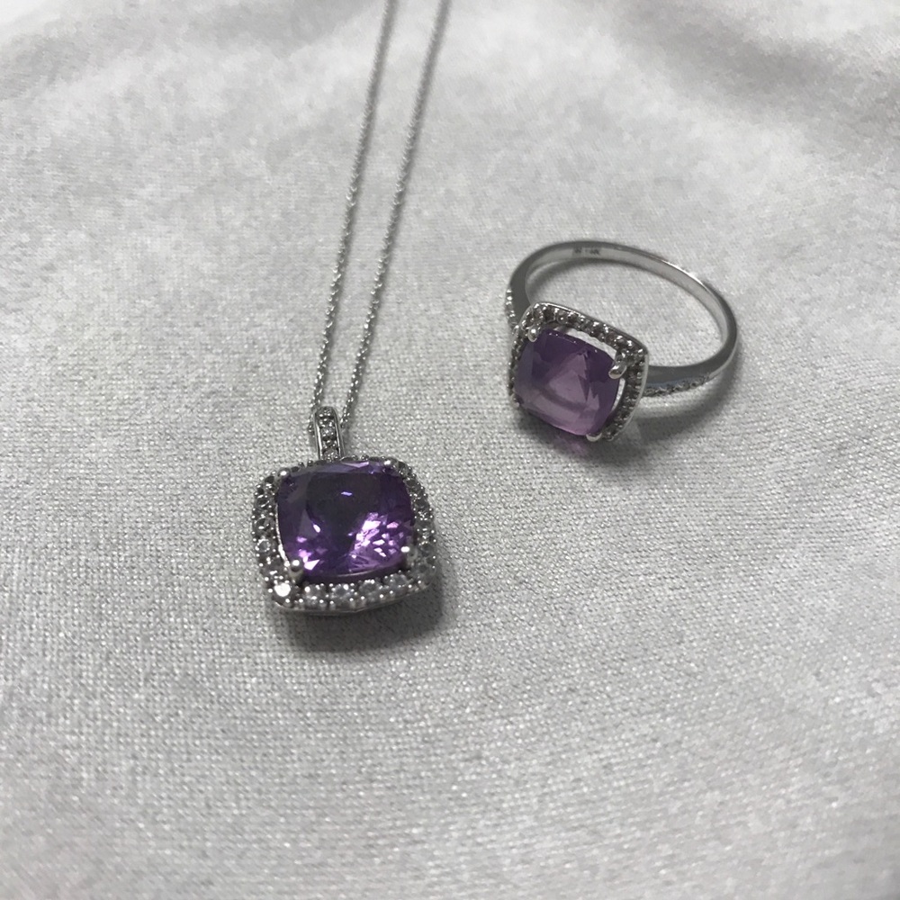 Amethyst ring and necklace combo!